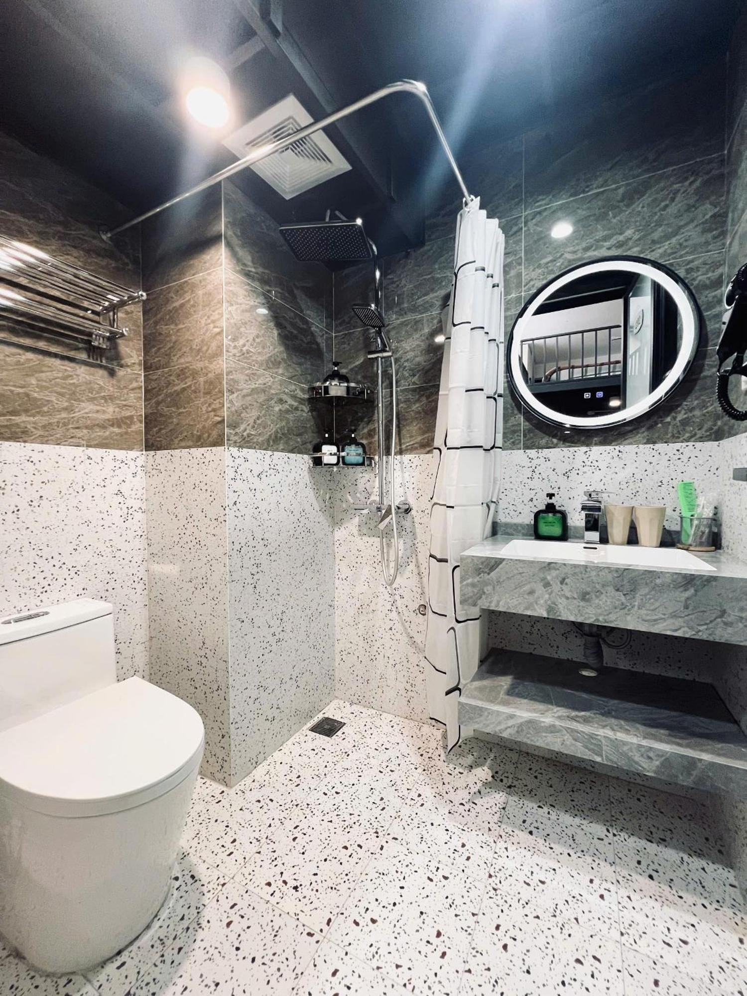 Amazing Stay-Apartment Homestay, Quiet And Cozy Place Ltt Thanh Xuan Hanoi Esterno foto