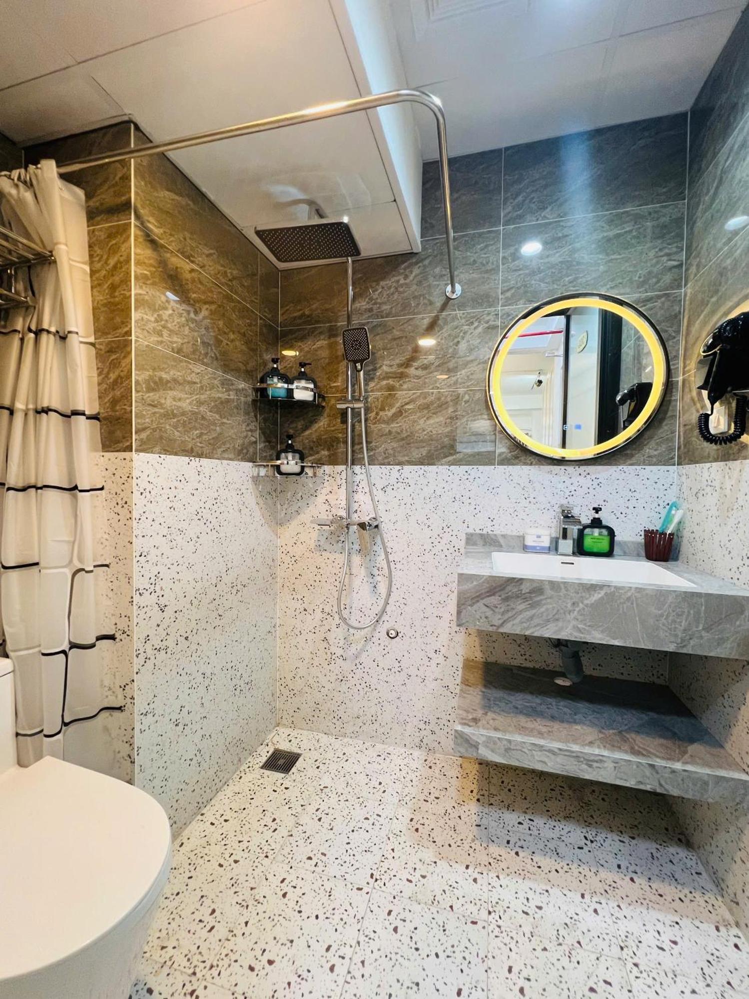 Amazing Stay-Apartment Homestay, Quiet And Cozy Place Ltt Thanh Xuan Hanoi Esterno foto